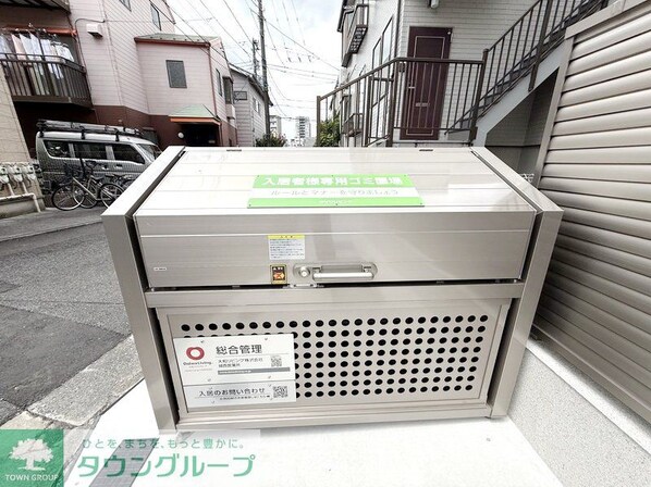 セレスティア弥生町の物件内観写真